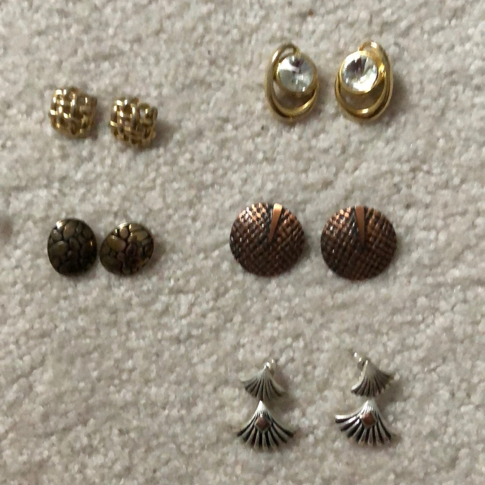 5 Pr Pierced Earrings